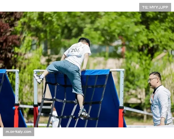 障碍跑世锦赛中国选手何旭：每个人都可以成为自己的冠军